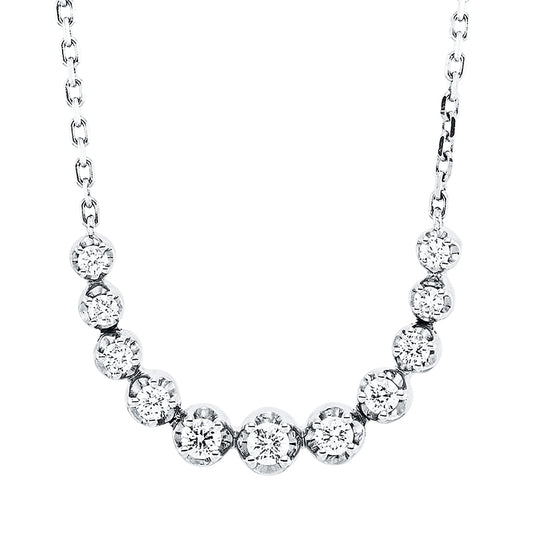 Collier 18 kt WG, mit ZÖ 40 cm + 43 cm, 3 Brill. 0,12 ct, TW-si, 2 Brill. 0,06 ct, TW-si, 6 Brill. 0,12 ct, TW-si