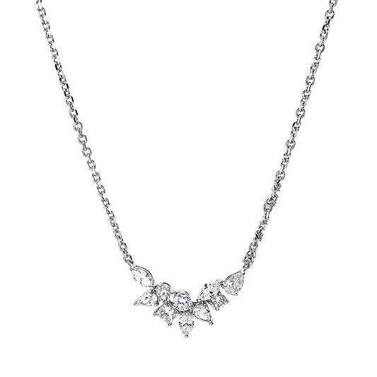 Collier 18 kt WG, 3 Nav. 0,28 ct, 1 Princ. 0,15 ct, 3 Tropfen 0,30 ct, 3 Brill. 0,23 ct, TW-si