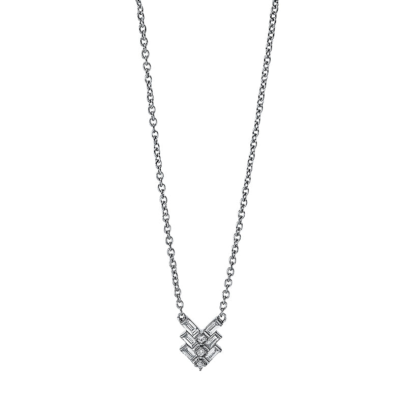 Collier 18 kt WG, mit ZÖ 42 cm, 6 Trap. 0,08 ct, TW-si, 3 Brill. 0,02 ct, TW-si