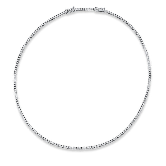 Collier 18 kt WG, mit ZÖ 42 cm, 191 Brill. 5,60 ct, TW-si