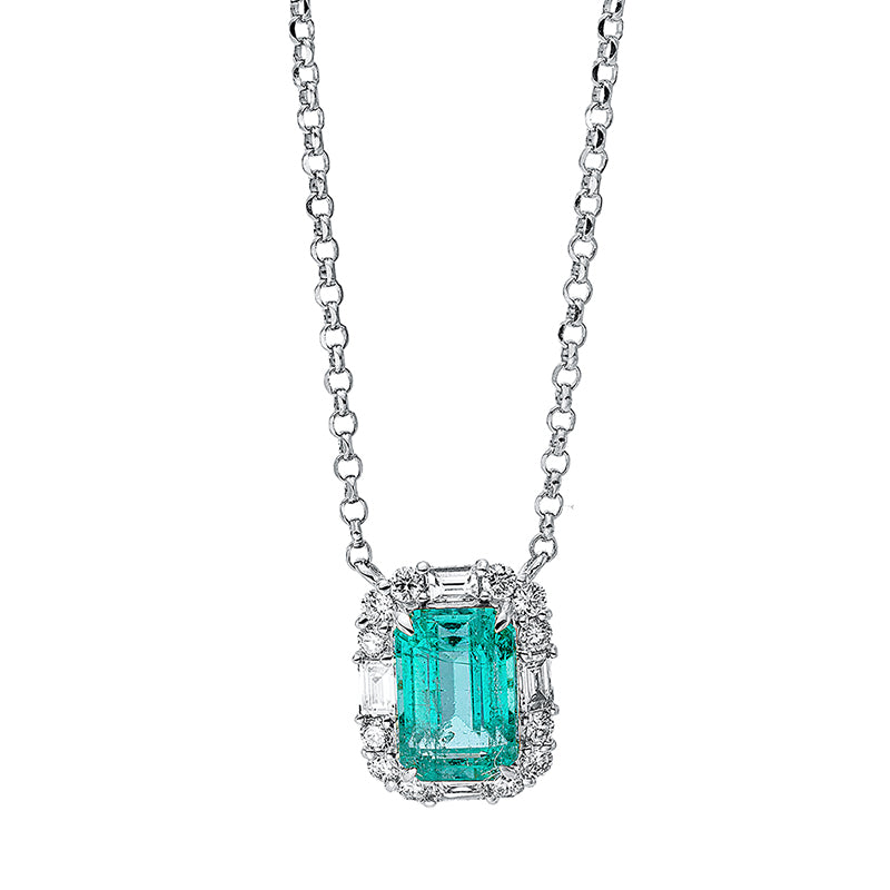 Collier 18 kt WG, mit ZÖ 38 cm + 40 cm, 4 Bag. 0,06 ct, TW-si, 12 Brill. 0,07 ct, TW-si, 1 Smaragd 0,50 ct grün