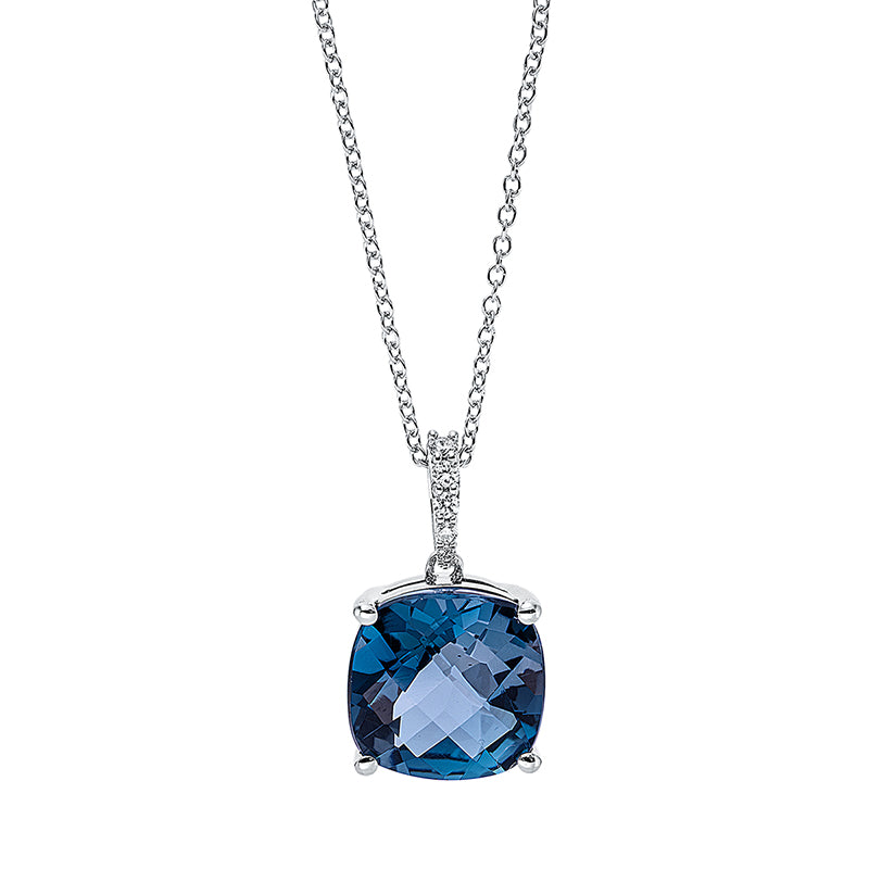 Collier 18 kt WG, mit ZÖ bei 41 cm, 5 Brill. 0,05 ct, TW-si, 1 Topas 4,21 ct Lond. blue