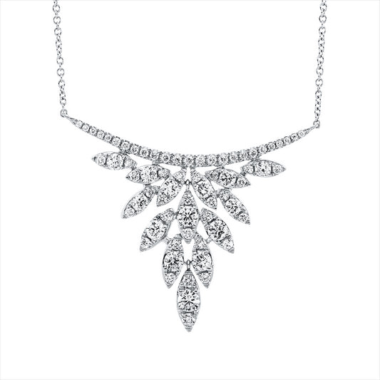 Collier 18 kt WG, 8 Brill. 0,26 ct, 12 Brill. 0,15 ct, 41 Brill. 0,23 ct, 1 Brill. 0,08 ct, 5 Brill. 0,30 ct, TW-si