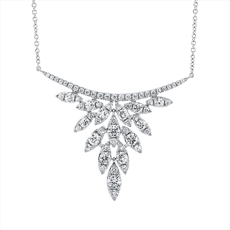 Collier 18 kt WG, 8 Brill. 0,26 ct,12 Brill. 0,15 ct,41 Brill. 0,23 ct, 1 Brill. 0,08 ct,5 Brill. 0,30 ct, TW-si