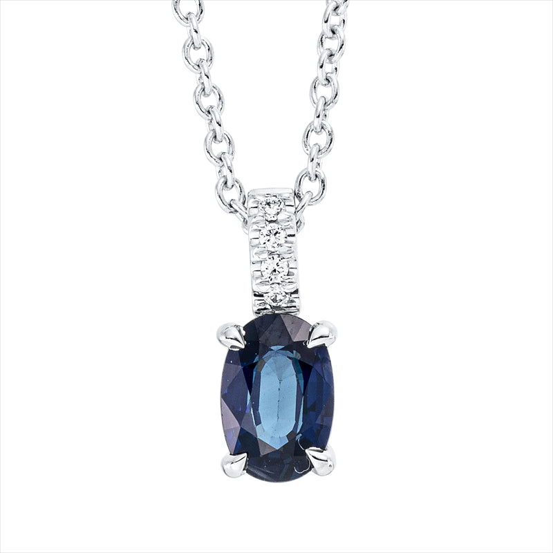 Collier 18 kt WG, mit ZÖ 42 cm, 4 Brill. 0,02 ct, TW-si, 1 Saphir 0,56 ct blau