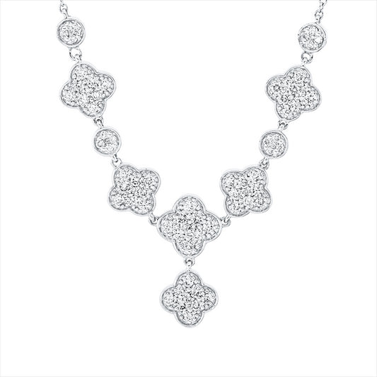 Collier 18 kt WG, mit ZÖ 42 cm, 48 Brill. 0,62 ct, TW-si, 26 Brill. 0,13 ct, TW-si