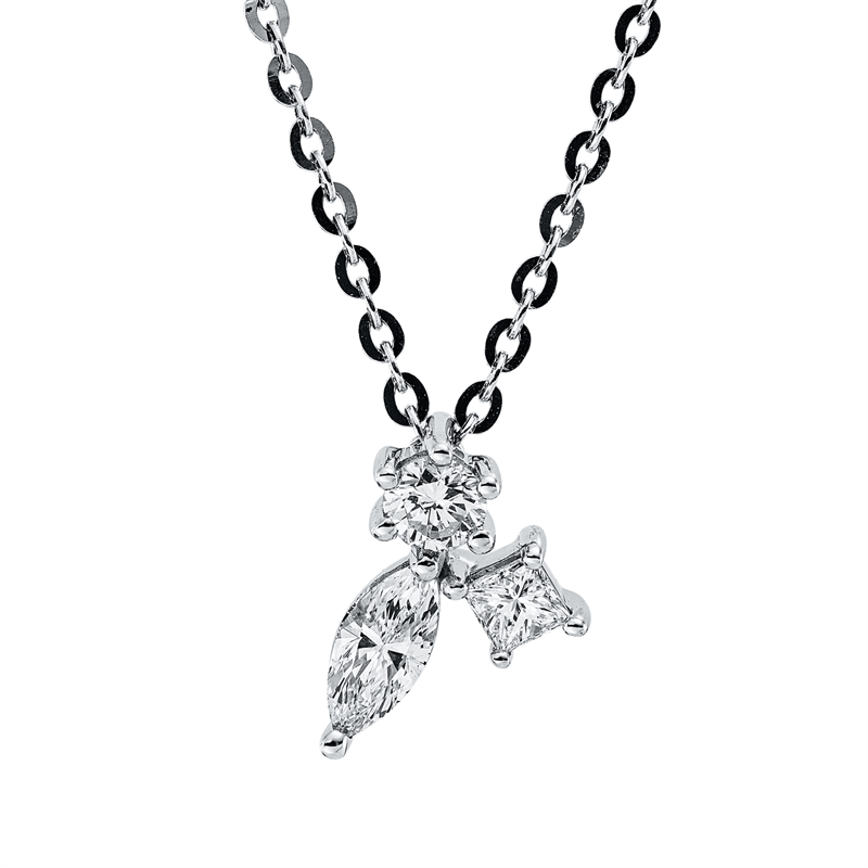 Collier 18 kt WG, mit ZÖ 40 cm + 43 cm, 1 Nav. 0,16 ct, TW-si, 1 Princ. 0,10 ct, W-si, 1 Brill. 0,01 ct, W-pi