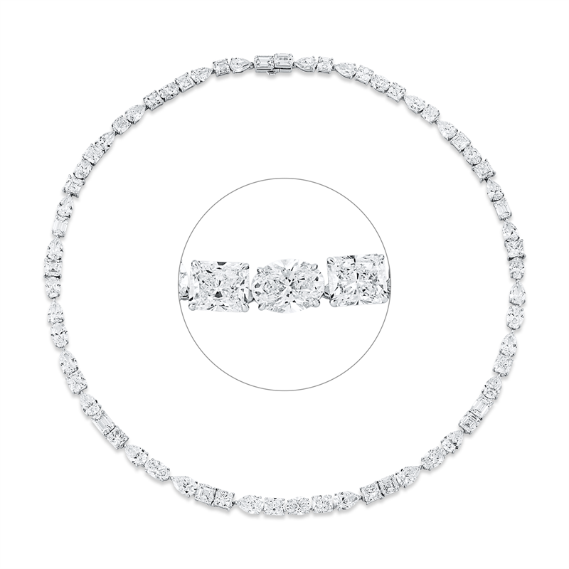 Collier 18 kt WG, 65 Fantasie-Schliff 40,52ct, D-W, vvs