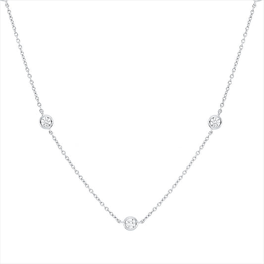 Collier 18 kt WG, mit ZÖ 42 cm, 43,5cm, 9 Brill. 0,78 ct, TW-si