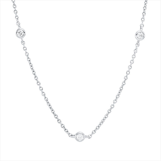 Collier 18 kt WG, mit ZÖ 42 cm, 43,5 cm, 9 Brill. 0,28 ct, TW-si