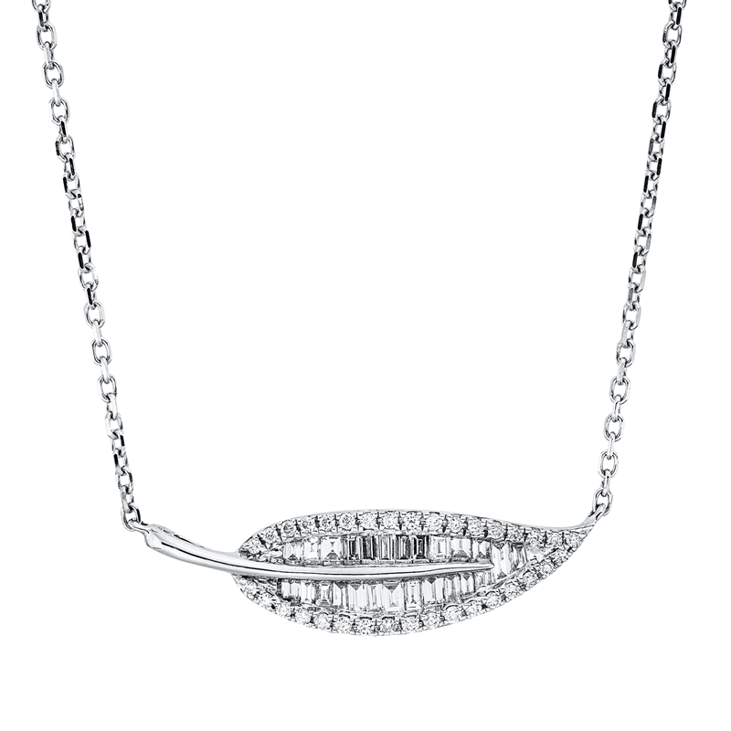 Collier 18 kt WG, mit ZÖ 42 cm + 43,5 cm, 25 Bag. 0,31 ct, TW-si, 34 Brill. 0,12 ct, TW-si
