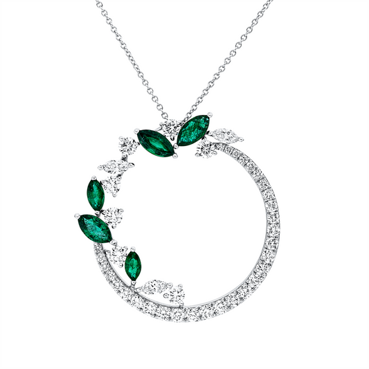 Collier 18 kt WG, 3 Nav. 0,49 ct, F-vsi, 37 Brill. 2,40 ct, F-vsi, 5 Smaragde 1,90 ct grün