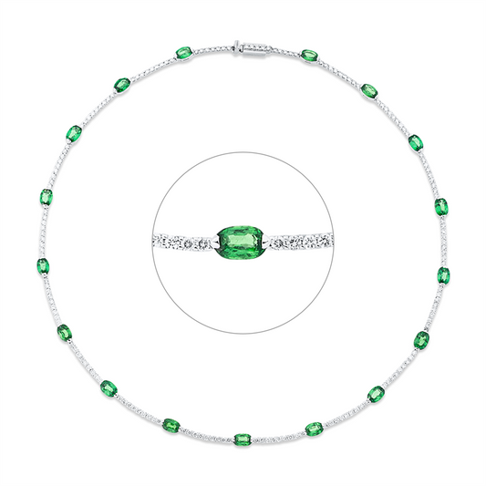 Collier 18 kt WG, 161 Brill. 3,04 ct, TW-vsi/si, 17 Tsavorith 9,21 ct grün