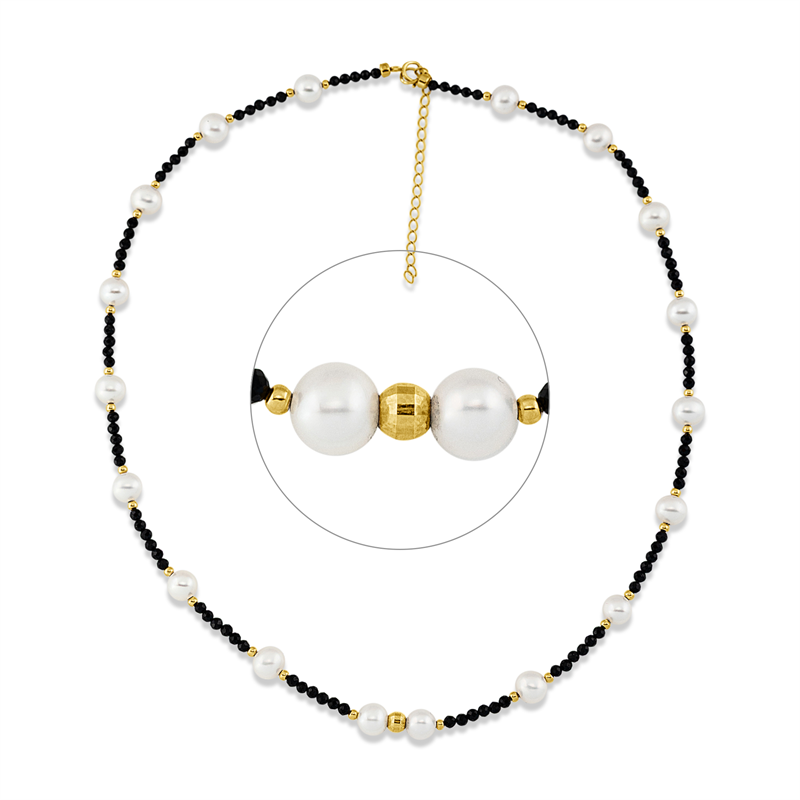 Collier 18 kt GG, mit ZÖ 40 cm, 106 Spinel 15,90 ct schwarz, 18 SW weiß 6 mm