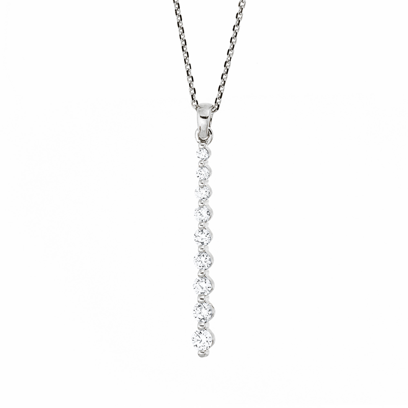 Collier 18 kt WG, mit ZÖ 42 cm, 5 Brill. 0,18 ct, TW-si, 4 Brill. 0,06 ct, TW-si
