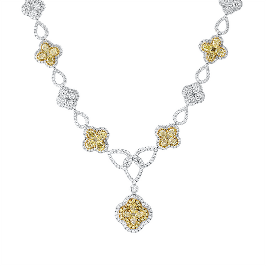 Collier 18 kt WG+GG, 498 Brill. 3,19 ct, TW-si, 26 Brill. 0,17 ct, gelb, 20 Oval 3,45 ct, gelb, 5 Princ. 0,18 ct, gelb