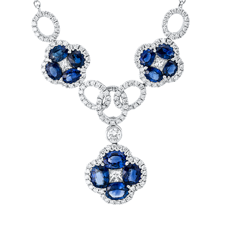Collier 18 kt WG, 3 Princ. 0,29 ct, TW-si, 155 Brill. 0,86 ct, TW-si, 12 Saphire 3,35 ct blau