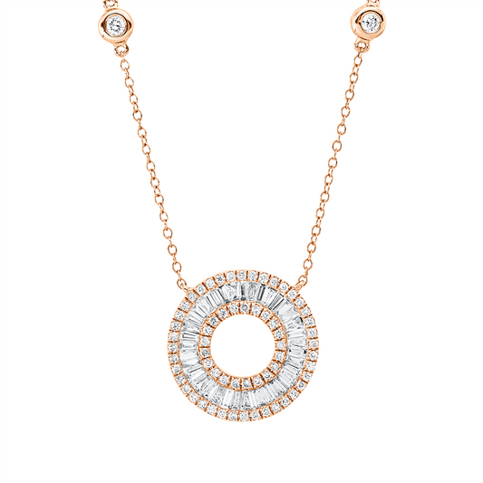 Collier 18 kt RG, mit ZÖ 40,6 cm, 27 Trap. 0,34 ct, F-vsi, 10 Bag. 0,21 ct, F-vsi, 63 Brill. 0,31 ct, F-si