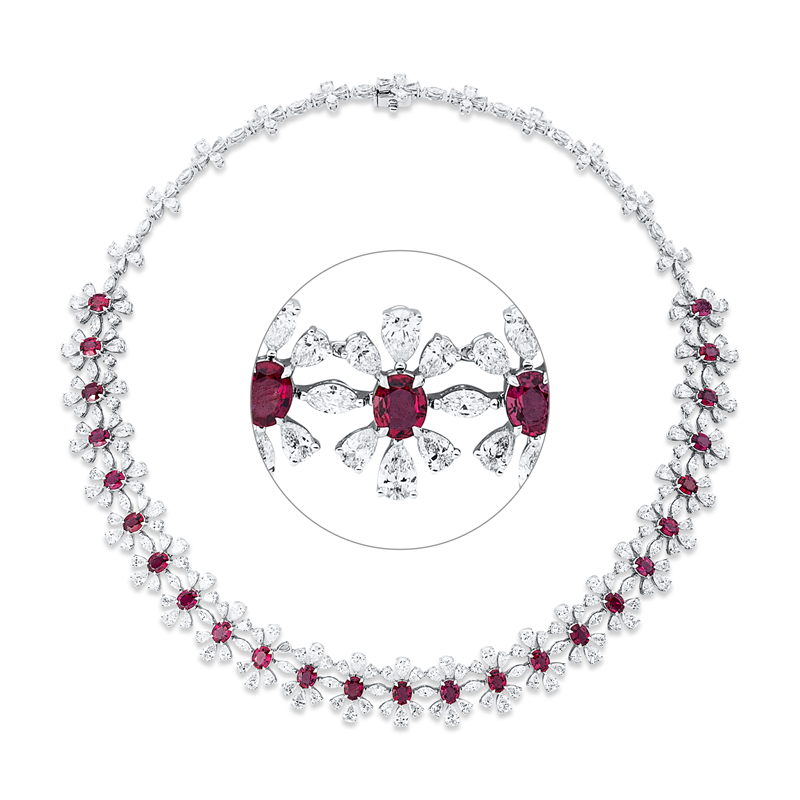 Collier 18 kt WG, 36 Nav. 2,54 ct, F-vvs/vs, 194 Tropfen 17,88 ct, F-vvs/vs, 25 Rubine 10,55 ct rot