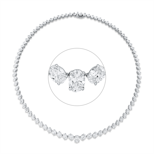 Collier 18 kt WG, GIA_7 Oval 4,42 ct, F/TW-vvs/vs, 78 Oval 19,20 ct, TW-vsi