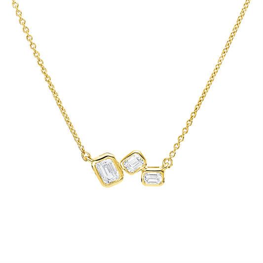 Collier 18 kt GG, 1 Sm.schliff 0,23 ct, TW-si, 1 Sm.schliff 0,10 ct, TW-si, 1 Sm.schliff 0,07 ct, TW-si