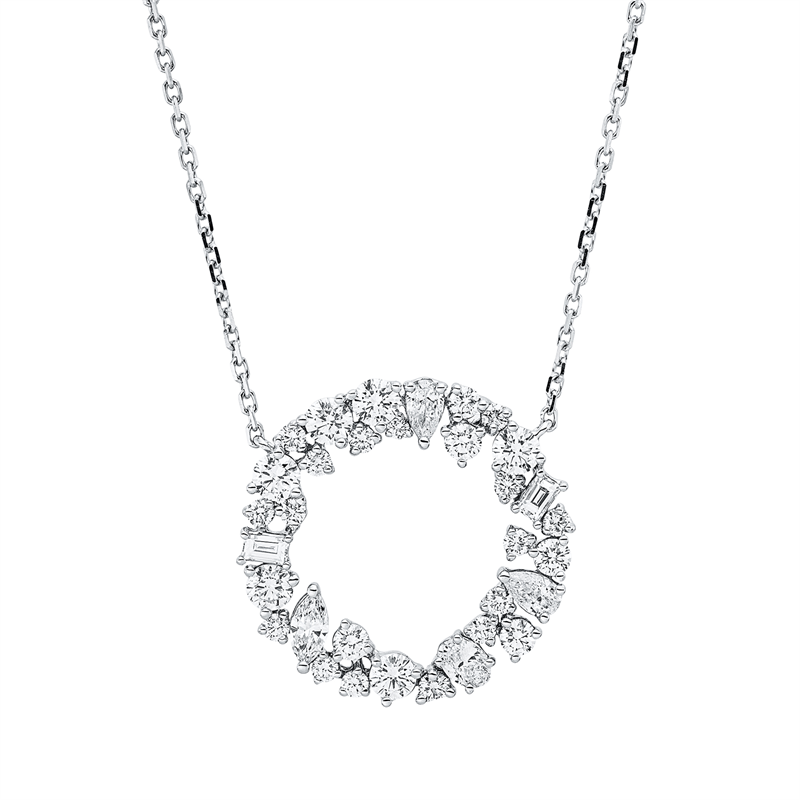 Collier 18 kt WG, 2 Tropfen 0,16ct, 1 Oval 0,09ct, 1 Nav.0,09ct, 2 Bag.0,12ct,27 Brill. 1,07ct, TW-vsi