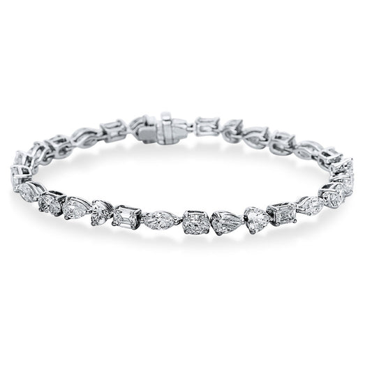Armband 18 kt WG, 6 Herzschl. 1,95 ct, F-vvs, 6 Nav. 1,84 ct, F-vvs, 5 Oval 1,52 ct, F-vvs, 5 Tropfen 1,56 ct, F-vvs, 6 Sm.schliff 1,87 ct, F-vvs