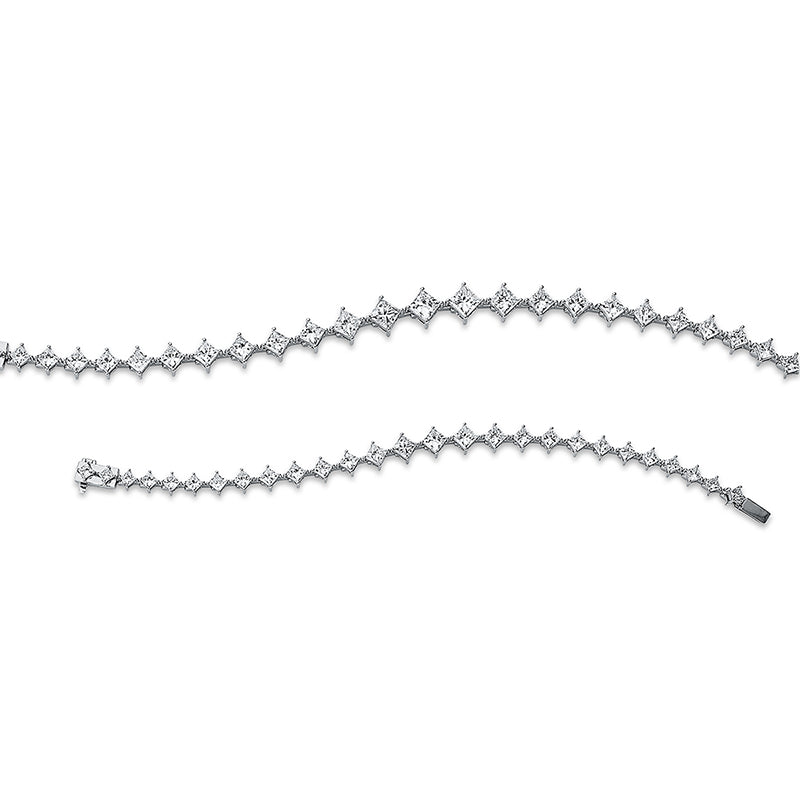 Armband 18 kt WG, 8 Princ. 2,77 ct, 2 Princ. 1,03 ct, 3 Princ. 2,12 ct, 14 Princ. 3,17 ct, D/F-si