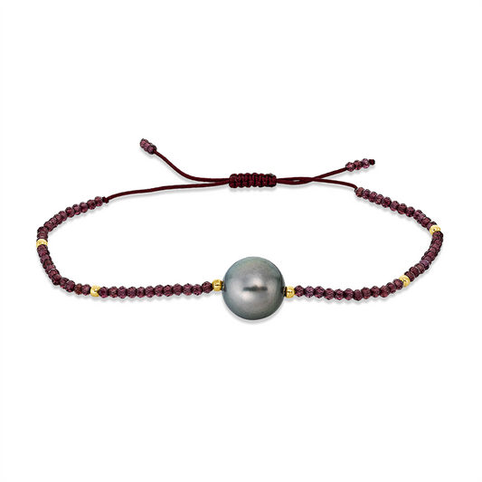 Armband 14 kt GG, 78 Granat 11,70 ct rot, 1 SS schwarz 10 mm