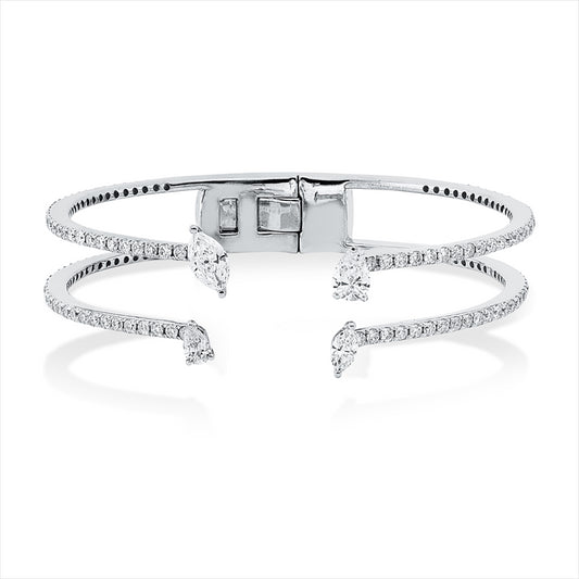 Armreif 18 kt WG, 2 Tropfen 0,49 ct, TW-vsi, 2 Nav. 0,58 ct, TW-vsi, 132 Brill. 2,51 ct, TW-si