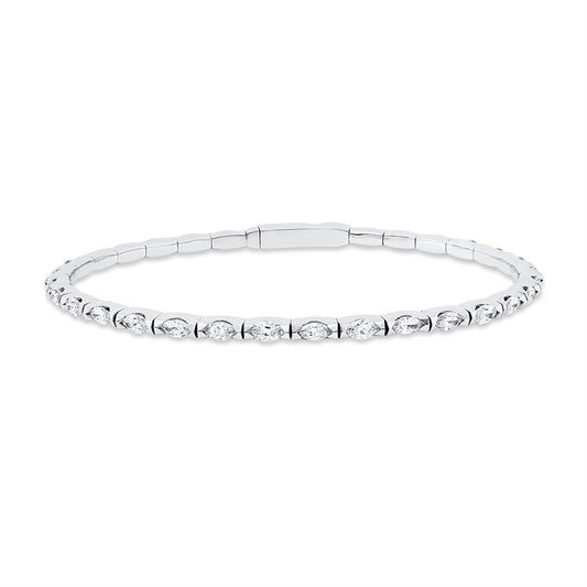 Armreif 14 kt WG, 30 Nav. 2,81 ct, TW-si