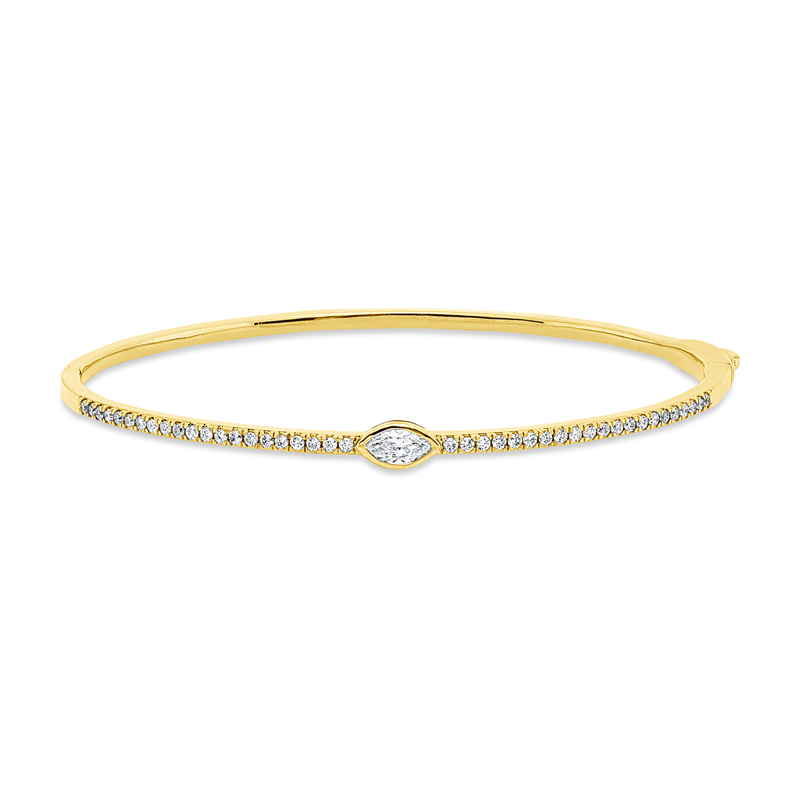 Armreif 18 kt GG, 1 Nav. 0,24 ct, TW-si, 42 Brill. 0,39 ct, TW-si