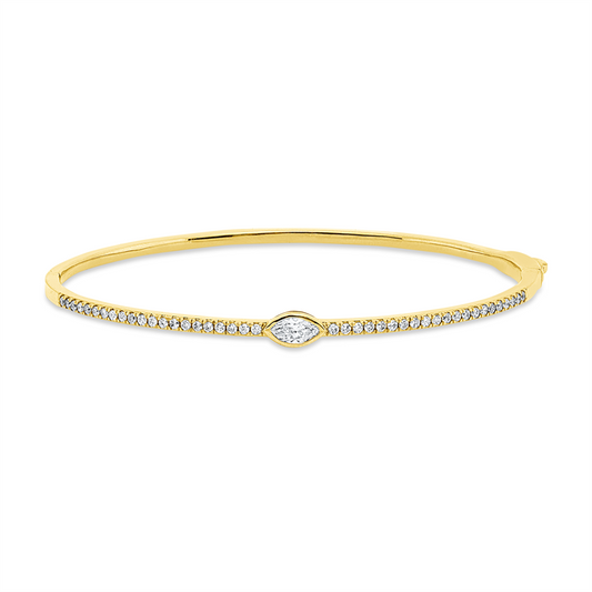 Armreif 18 kt GG, 1 Nav. 0,24 ct, TW-si, 42 Brill. 0,39 ct, TW-si