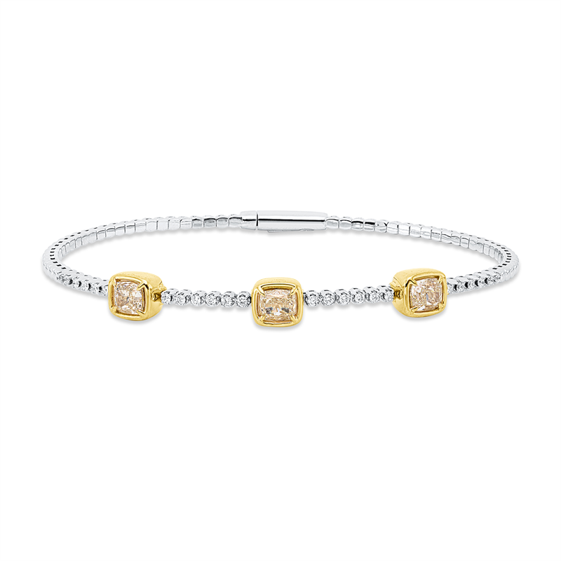 Armreif 950 Pt GP, 3 Cushion 1,49 ct, gelb-vsi, 24 Brill. 0,22 ct, TW-vsi